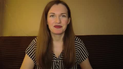 Snapshot of dixiemiller chatting on 01.09.25 Dixiemiller online show from 01.09.25