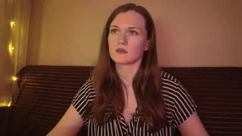 Snapshot of dixiemiller chatting on 02.10.25 Dixiemiller online show from 02.10.25