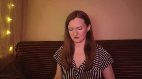 Snapshot of dixiemiller chatting on 02.11.25 Dixiemiller online show from 02.11.25