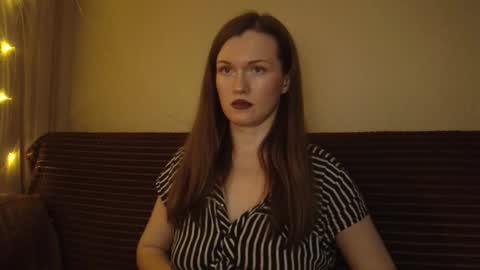 Snapshot of dixiemiller chatting on 02.12.25 Dixiemiller online show from 02.12.25