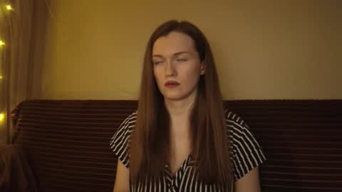 Snapshot of dixiemiller chatting on 02.12.25 Dixiemiller online show from 02.12.25