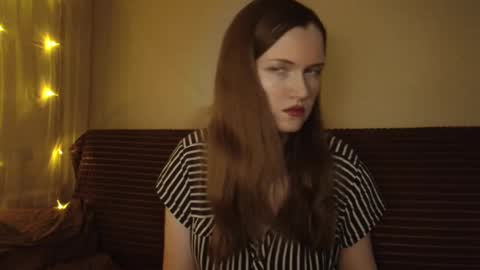 Snapshot of dixiemiller chatting on 02.25.25 Dixiemiller online show from 02.25.25