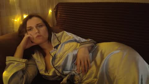 Snapshot of dixiemiller chatting on 02.28.25 Dixiemiller online show from 02.28.25