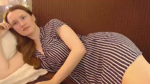 Snapshot of dixiemiller chatting on 10.01.25 Dixiemiller online show from 10.01.25