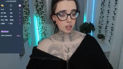 dixipixi_ online show from 03.18.26