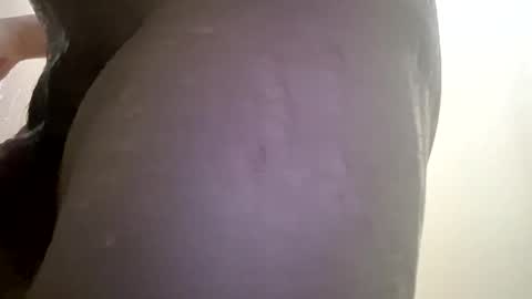 Snapshot of dizz48 chatting on 02.02.26 dizz online show from 02.02.26