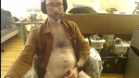 Snapshot of djoid chatting on 02.25.26 djoid online show from 02.25.26