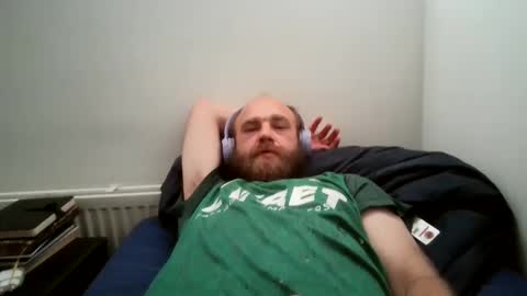 Snapshot of djschoor chatting on 09.30.25 djschoor online show from 09.30.25