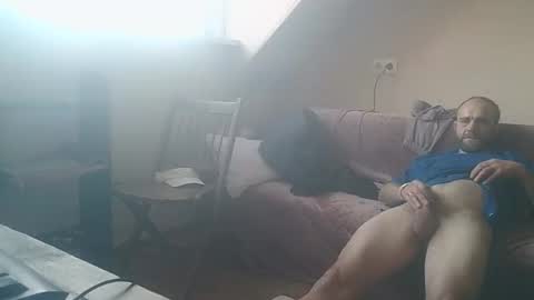 Snapshot of djschoor chatting on 11.03.25 djschoor online show from 11.03.25