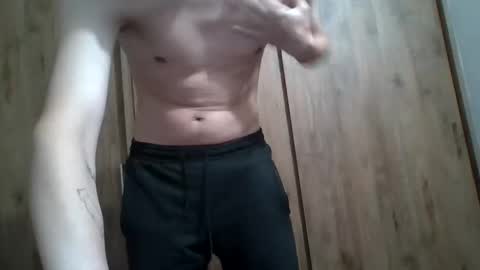 Snapshot of dlittle33 chatting on 02.05.25 dlittle33 online show from 02.05.25