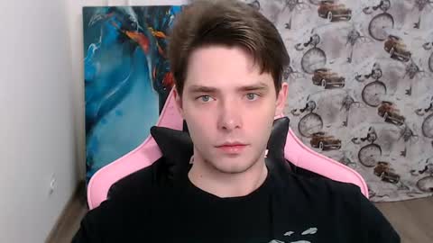 Snapshot of dmitryromanov chatting on 04.25.26 Dead A online show from 04.25.26
