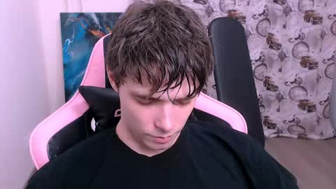 Snapshot of dmitryromanov chatting on 05.22.26 Dead A online show from 05.22.26