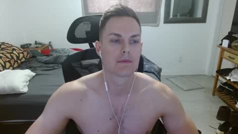 Snapshot of dmoney212 chatting on 12.26.24 dmoney212 online show from 12.26.24