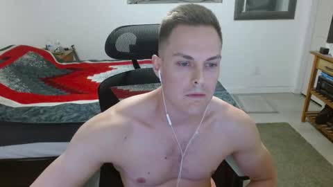 Snapshot of dmoney212 chatting on 09.10.25 dmoney212 online show from 09.10.25