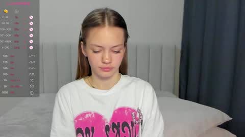 Polly and Kiriko online show from 10.21.25