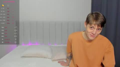 Polly and Kiriko online show from 12.18.25