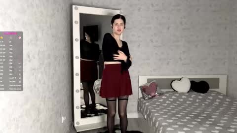 Annie PVT IS OPEN online show from 11.15.25