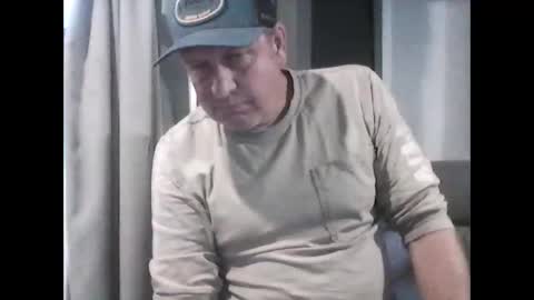 dogglogg745 online show from 04.22.26