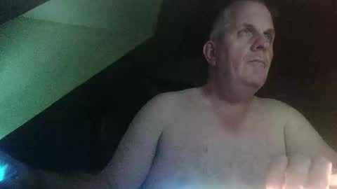 Snapshot of doggy2629 chatting on 10.25.25 doggy2629 online show from 10.25.25