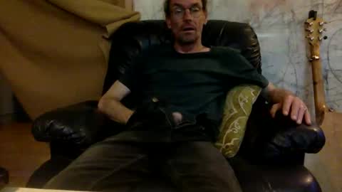 dogstarmanitee online show from 10.05.25