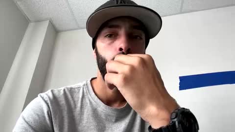 doingmek9 online show from 10.19.25