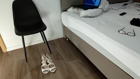 doit4thefun87 online show from 04.08.26