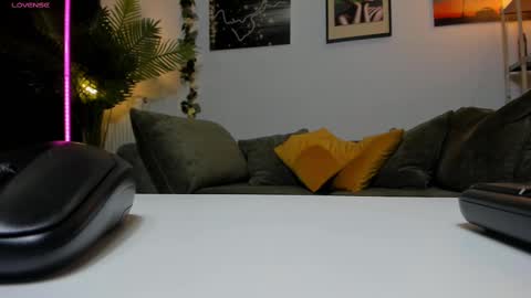 Betty online show from 03.03.25