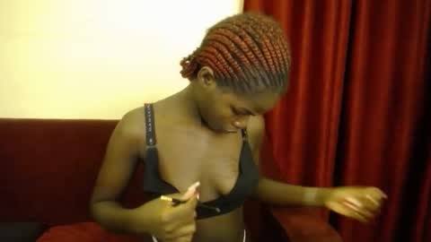 Lina online show from 10.21.25