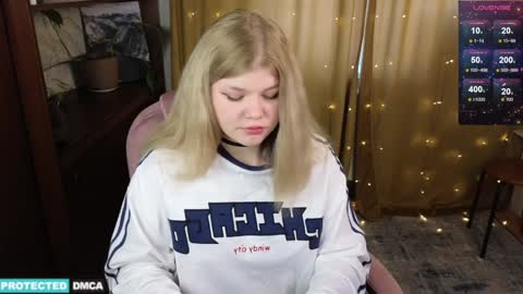 Chloe online show from 01.22.25