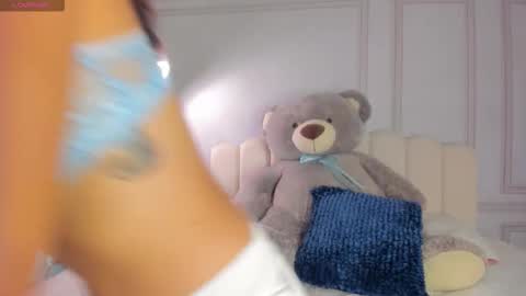 doll_meyleer22 online show from 10.20.25