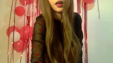 Snapshot of doll_natalyy chatting on 02.15.25 doll_natalyy online show from 02.15.25