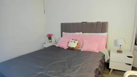 doll_oriana online show from 09.29.25