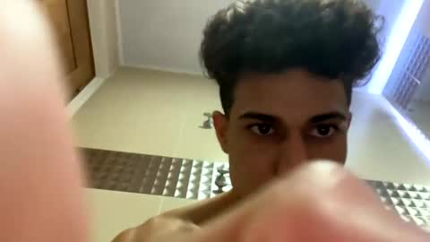 Snapshot of dollarhot30 chatting on 12.15.24 DollarHot30 online show from 12.15.24