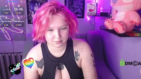 Snapshot of dollirosee chatting on 06.08.26 dollirosee online show from 06.08.26