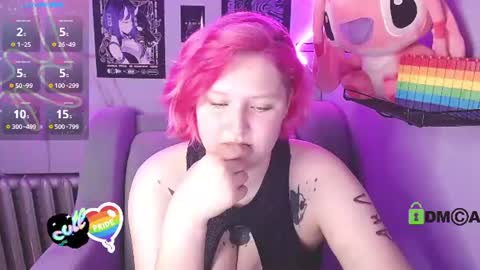 Snapshot of dollirosee chatting on 06.19.26 dollirosee online show from 06.19.26
