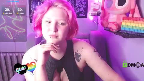 Snapshot of dollirosee chatting on 06.22.26 dollirosee online show from 06.22.26