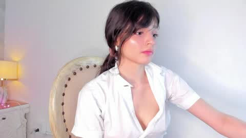 Snapshot of dolly_kitter chatting on 05.29.26 dolly_kitter online show from 05.29.26