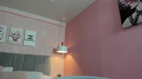 Call me Zoe  online show from 09.29.25