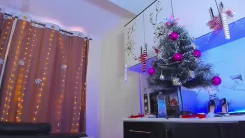 Dollya online show from 12.26.24