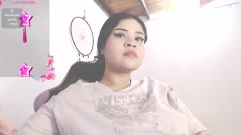 Snapshot of dollysweet666 chatting on 07.19.26 dollysweet666 online show from 07.19.26