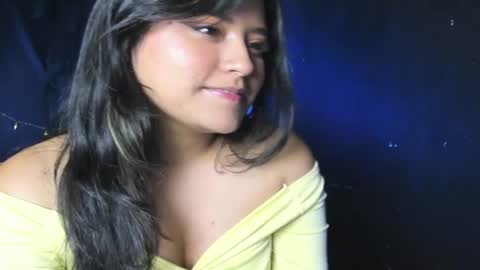 Snapshot of dollywdoll chatting on 06.21.26 dollywdoll online show from 06.21.26