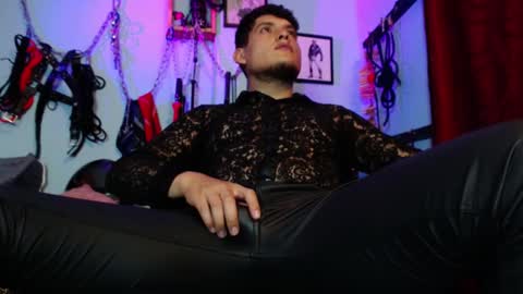 Diego Castell online show from 01.18.26