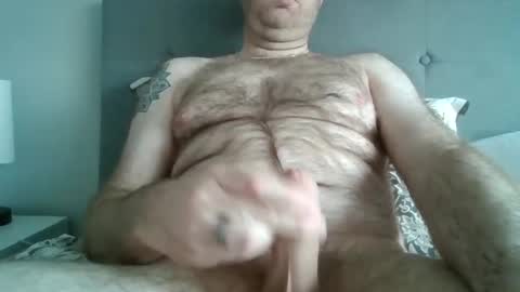 Snapshot of dom91070 chatting on 09.24.25 dom91070 online show from 09.24.25