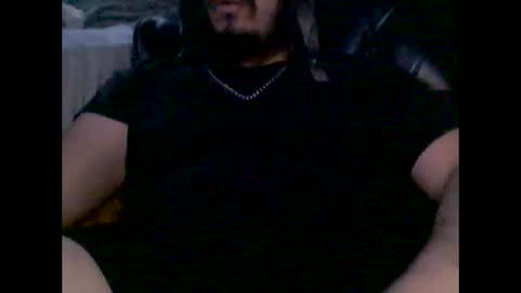 Snapshot of domanarchist chatting on 01.07.25 Sullyboyx online show from 01.07.25