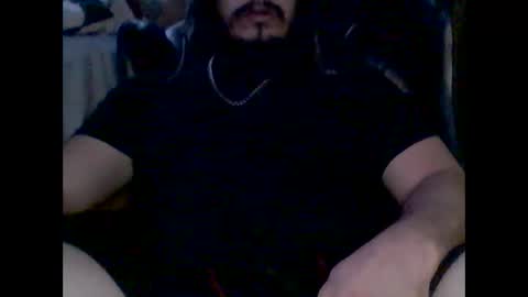 Snapshot of domanarchist chatting on 01.14.25 Sullyboyx online show from 01.14.25