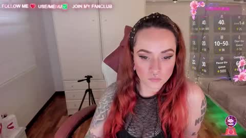 Snapshot of domina_deivis chatting on 02.07.25 I WILL BE BACK ON WEDNESDAY DECEMBER 4 0100AM COLOMBIA TIME online show from 02.07.25