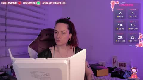 Snapshot of domina_deivis chatting on 02.20.25 I WILL BE BACK ON WEDNESDAY DECEMBER 4 0100AM COLOMBIA TIME online show from 02.20.25