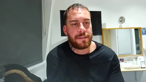 Snapshot of dominateherplease chatting on 10.24.25 dominateherplease online show from 10.24.25