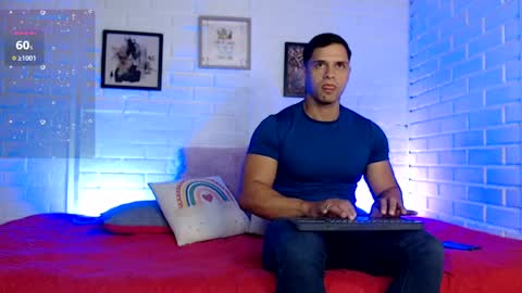 Snapshot of dominc_berry chatting on 10.10.25 Dominc berry online show from 10.10.25