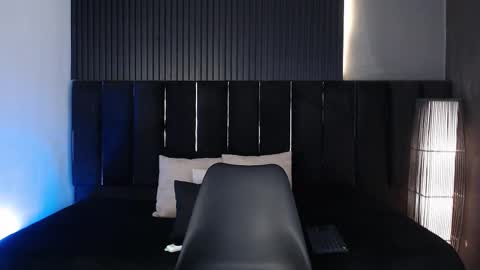 Dominic online show from 01.12.26